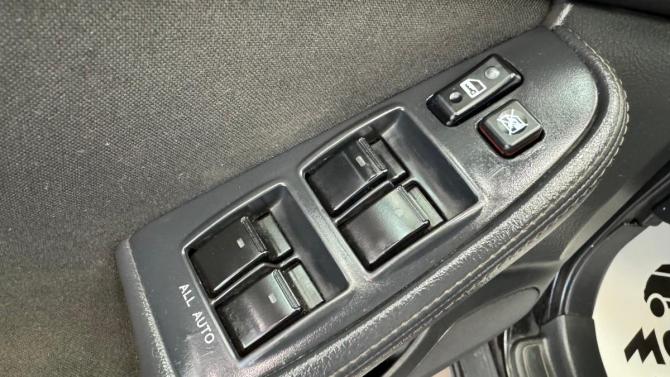 Toyota Avensis II с пробегом 2005 года, цена 609 000 рублей, 260190 км, седан, Автокод Объявления
