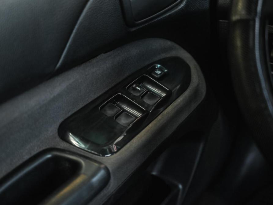 Mitsubishi Lancer IX Рестайлинг Челябинск  - изображение 19