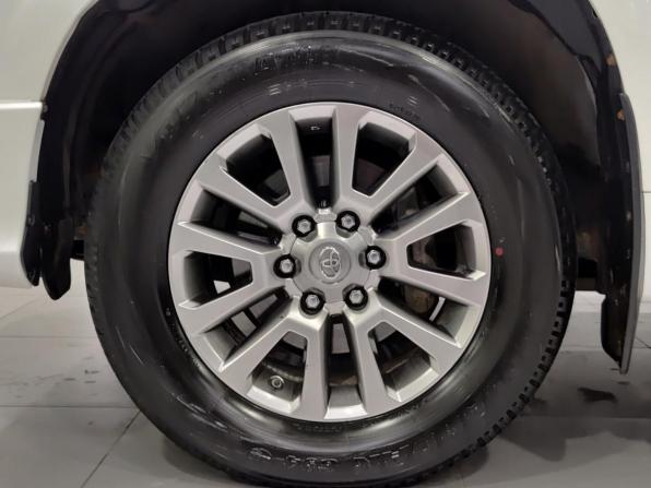Toyota Land Cruiser Prado 150 Series Рестайлинг 2 с пробегом 2019 года, цена 5 200 000 рублей, 155420 км, внедорожник, Автокод Объявления