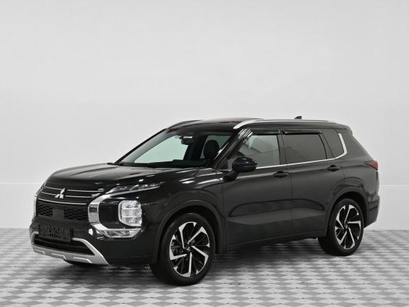 Mitsubishi Outlander IV с пробегом 2023 года, цена 2 399 000 рублей, 31688 км, внедорожник, Автокод Объявления