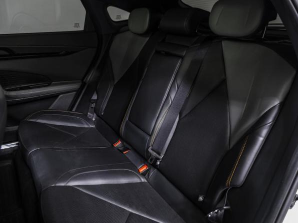 Changan UNI-V I с пробегом 2023 года, цена 2 150 000 рублей, 60110 км, лифтбек, Автокод Объявления