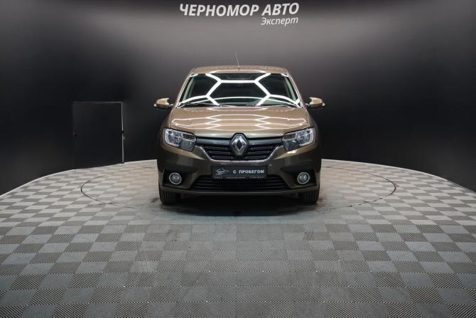 Renault Logan II Рестайлинг с пробегом 2018 года, цена 745 000 рублей, 194000 км, седан, Автокод Объявления