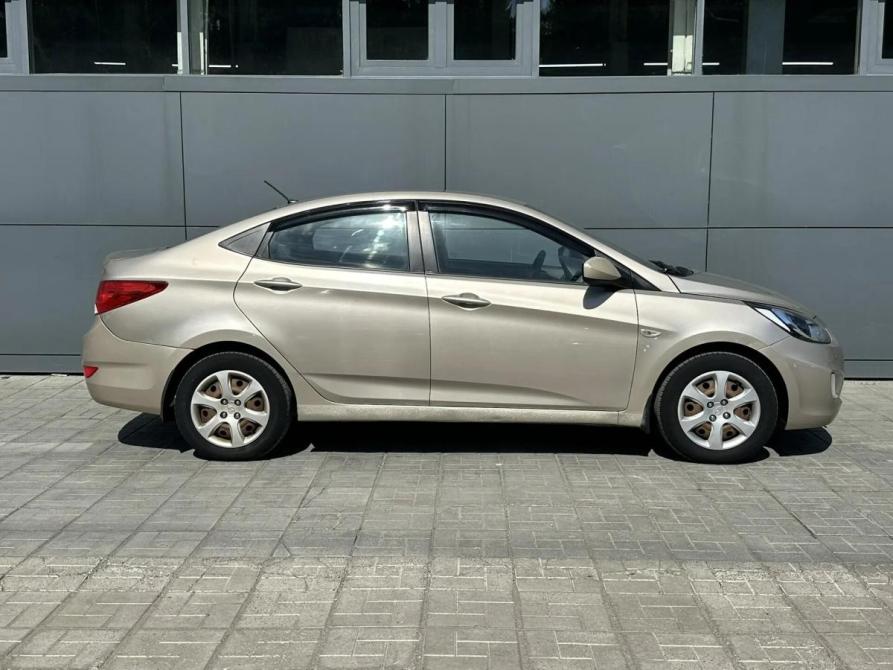 Hyundai Solaris I Новосибирск  - изображение 7