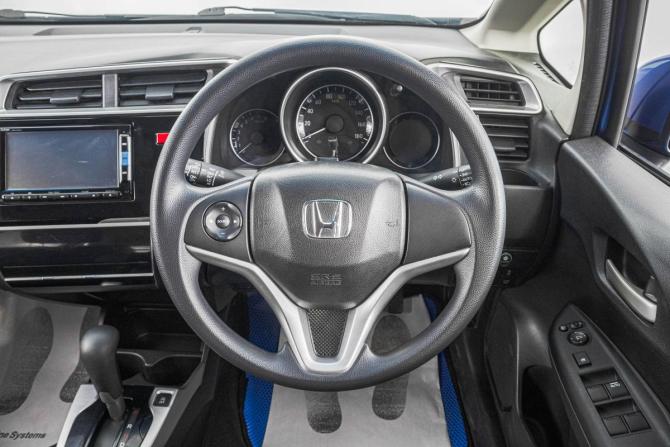 Honda Fit III с пробегом 2014 года, цена 999 000 рублей, 98000 км, хэтчбек, Автокод Объявления