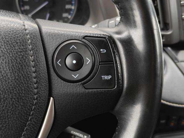 Toyota RAV4 IV (XA40) Рестайлинг с пробегом 2019 года, цена 2 570 000 рублей, 135319 км, внедорожник, Автокод Объявления