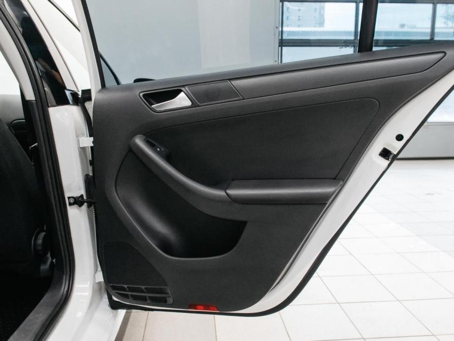 Volkswagen Jetta VI Рестайлинг Красноярск  - изображение 22