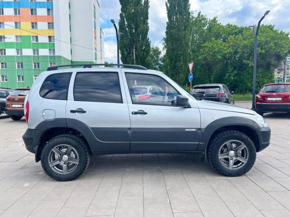Chevrolet Niva I Рестайлинг с пробегом 2014 года, цена 575 000 рублей, 177424 км, внедорожник, Автокод Объявления