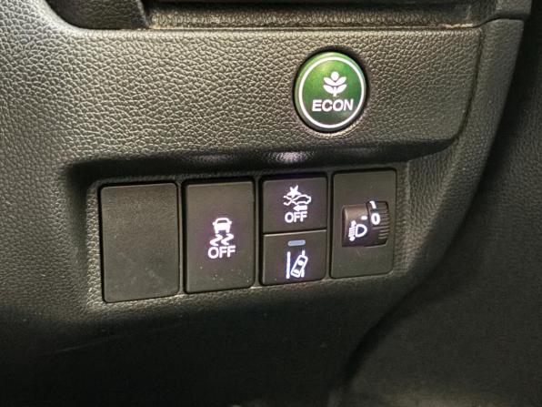 Honda Fit III Рестайлинг с пробегом 2019 года, цена 1 089 000 рублей, 137750 км, хэтчбек, Автокод Объявления