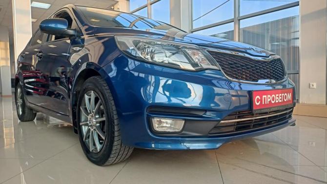 Kia Rio III Рестайлинг с пробегом 2015 года, цена 1 069 000 рублей, 67000 км, седан, Автокод Объявления