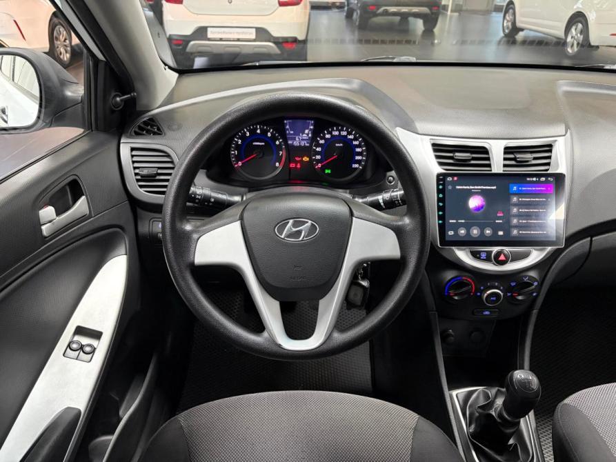 Hyundai Solaris I Киров  - изображение 13