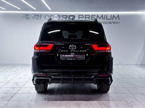 Toyota Land Cruiser 300 Series с пробегом 2022 года, цена 10 500 000 рублей, 23917 км, внедорожник, Автокод Объявления