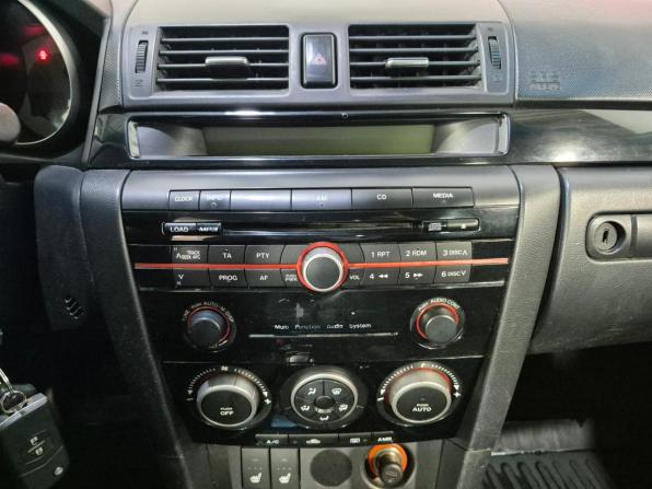 Mazda 3 I (BK) Рестайлинг с пробегом 2008 года, цена 653 000 рублей, 198286 км, седан, Автокод Объявления