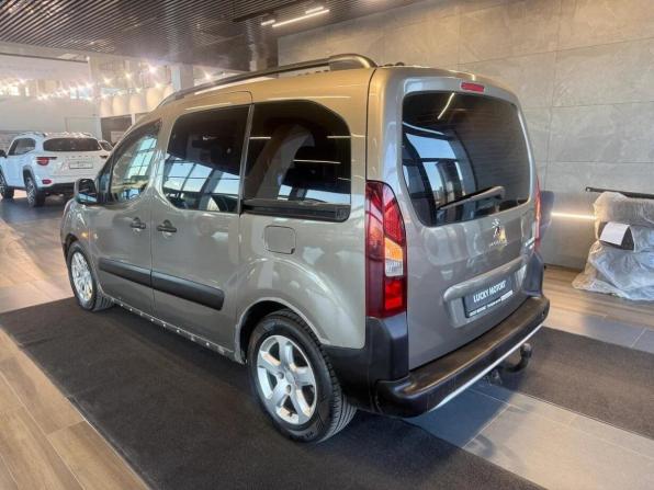 Peugeot Partner II Рестайлинг с пробегом 2012 года, цена 595 000 рублей, 348932 км, минивэн, Автокод Объявления