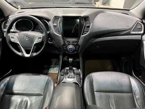 Hyundai Santa Fe III с пробегом 2013 года, цена 1 650 000 рублей, 162200 км, внедорожник, Автокод Объявления