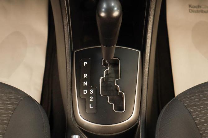 Hyundai Solaris I Рестайлинг с пробегом 2016 года, цена 989 000 рублей, 153200 км, седан, Автокод Объявления