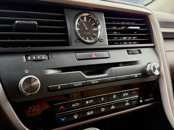 Новый Lexus RX IV 2017 года, цена 4 830 000 рублей, внедорожник, Автокод Объявления