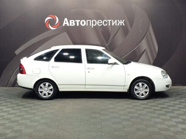 Lada (ВАЗ) Priora I с пробегом 2011 года, цена 260 000 рублей, 336384 км, хэтчбек, Автокод Объявления