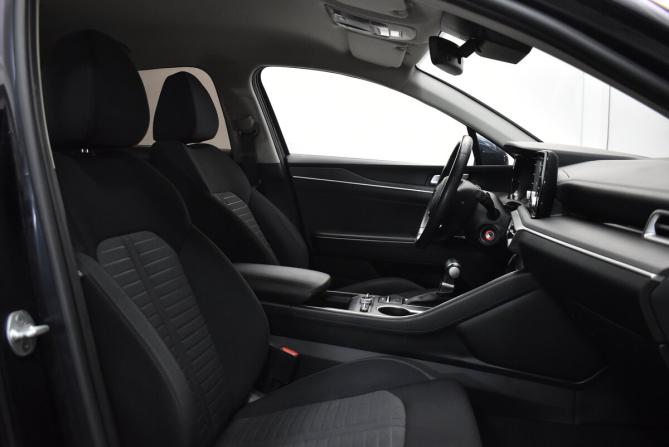 Kia K5 III с пробегом 2021 года, цена 2 420 000 рублей, 42011 км, седан, Автокод Объявления