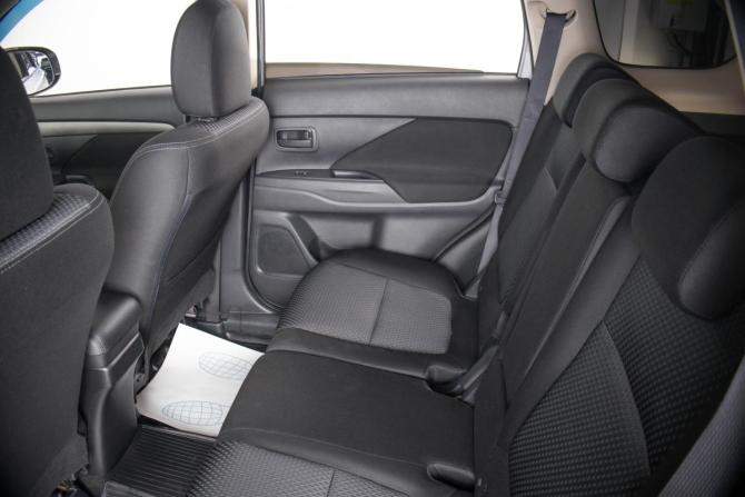 Mitsubishi Outlander III Рестайлинг 2 с пробегом 2017 года, цена 1 899 000 рублей, 189000 км, внедорожник, Автокод Объявления