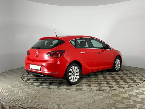 Opel Astra J Рестайлинг с пробегом 2012 года, цена 874 000 рублей, 125885 км, хэтчбек, Автокод Объявления