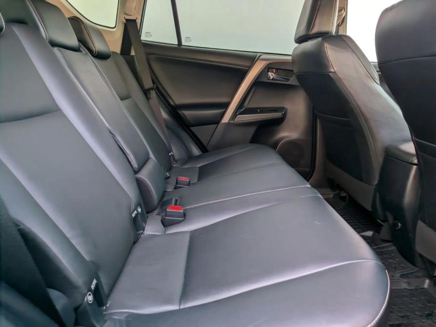 Toyota RAV4 IV (XA40) Рестайлинг Москва  - изображение 11