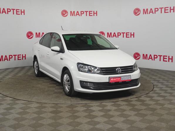 Volkswagen Polo V Рестайлинг с пробегом 2018 года, цена 1 189 000 рублей, 130244 км, седан, Автокод Объявления