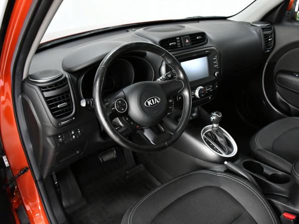 Kia Soul II Рестайлинг с пробегом 2019 года, цена 1 737 000 рублей, 78782 км, хэтчбек, Автокод Объявления