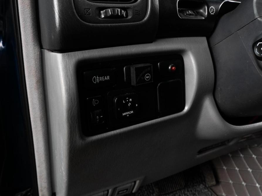 Toyota Land Cruiser 100 Series Тюмень  - изображение 15