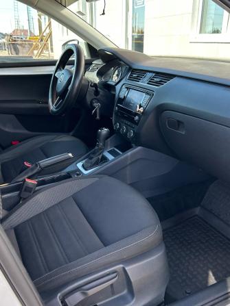 Skoda Octavia III (A7) Рестайлинг с пробегом 2018 года, цена 1 890 000 рублей, 96540 км, лифтбек, Автокод Объявления