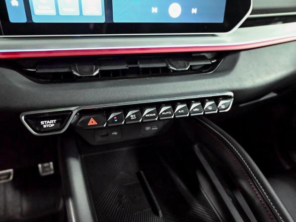 Geely Coolray I Рестайлинг с пробегом 2024 года, цена 2 185 000 рублей, 43311 км, внедорожник, Автокод Объявления