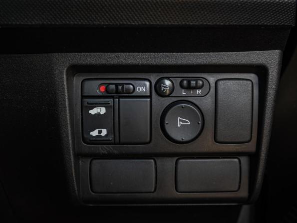 Honda Freed I с пробегом 2011 года, цена 1 180 000 рублей, 141030 км, компактвэн, Автокод Объявления