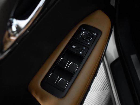 Lexus RX IV Рестайлинг с пробегом 2019 года, цена 3 390 000 рублей, 230000 км, внедорожник, Автокод Объявления