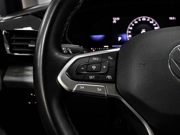 Volkswagen Taos I с пробегом 2021 года, цена 2 189 000 рублей, 99065 км, внедорожник, Автокод Объявления