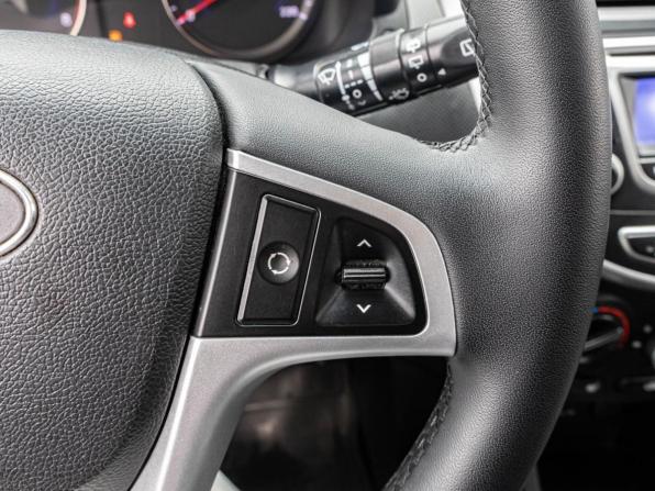 Hyundai Solaris I с пробегом 2014 года, цена 849 000 рублей, 185659 км, хэтчбек, Автокод Объявления