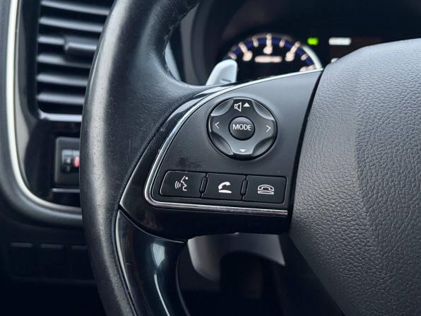 Mitsubishi Outlander III Рестайлинг 2 с пробегом 2017 года, цена 1 575 000 рублей, 212000 км, внедорожник, Автокод Объявления