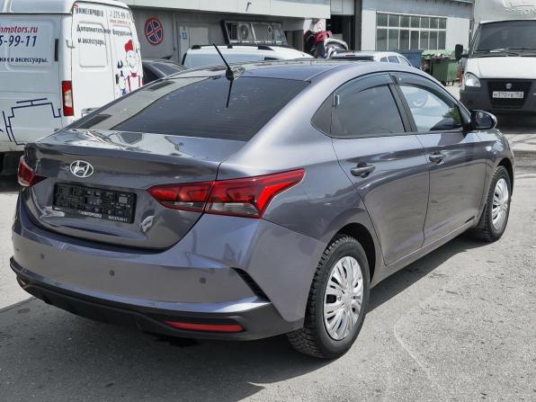 Hyundai Solaris II Рестайлинг с пробегом 2021 года, цена 1 579 000 рублей, 118456 км, седан, Автокод Объявления