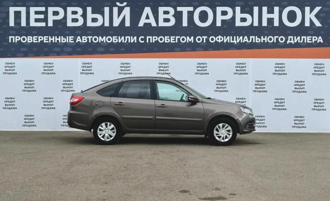 Lada (ВАЗ) Granta I Рестайлинг с пробегом 2019 года, цена 587 000 рублей, 207566 км, хэтчбек, Автокод Объявления