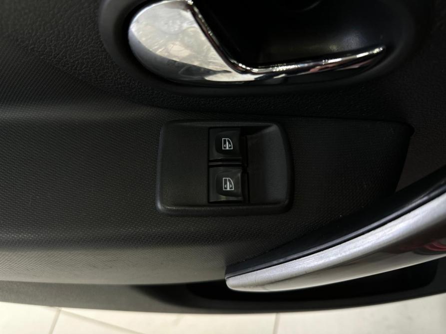 Renault Sandero II Санкт-Петербург  - изображение 14