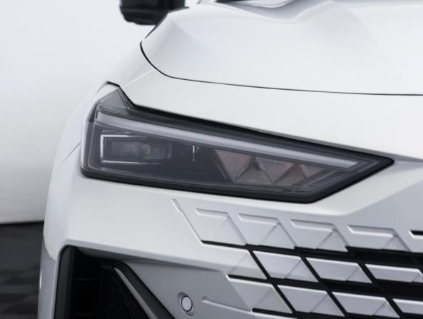Changan UNI-V I с пробегом 2024 года, цена 2 298 000 рублей, 11173 км, лифтбек, Автокод Объявления