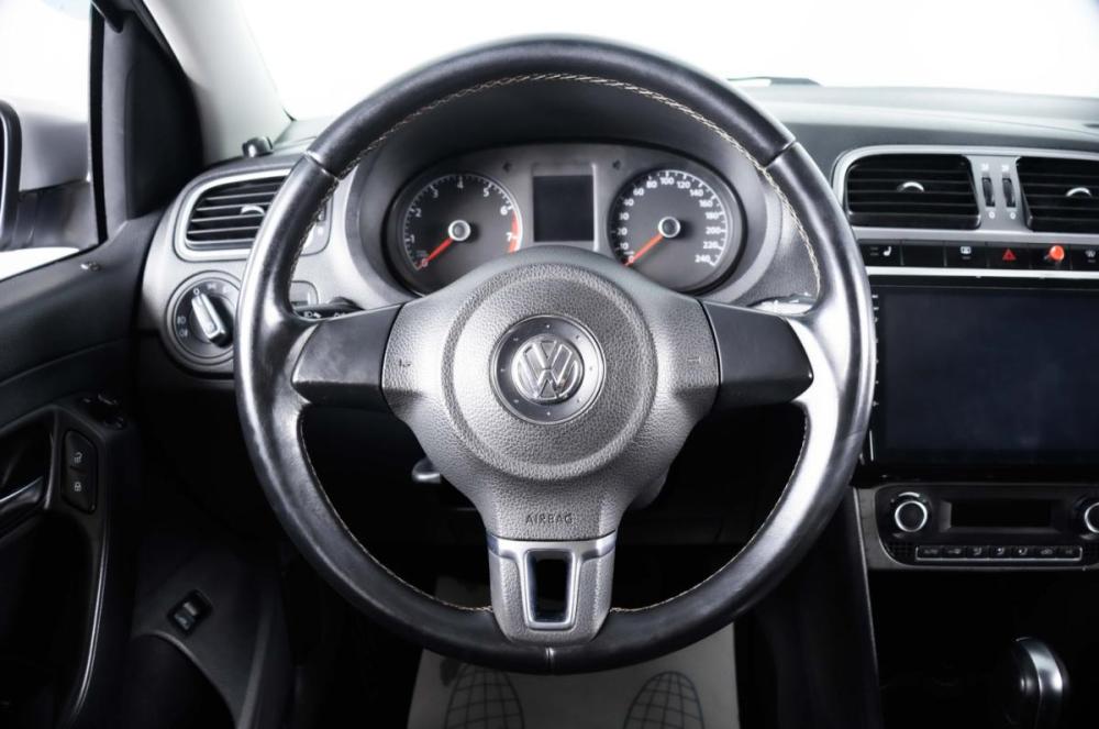 Volkswagen Polo V Пермь  - изображение 13