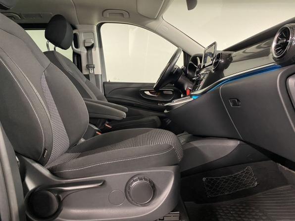 Mercedes-Benz V-Класс III (W447) Рестайлинг с пробегом 2020 года, цена 4 700 000 рублей, 92523 км, минивэн, Автокод Объявления