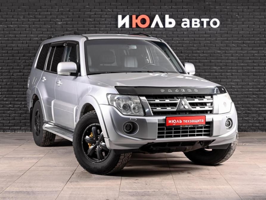 Mitsubishi Pajero IV Рестайлинг 1 Екатеринбург  - изображение 3