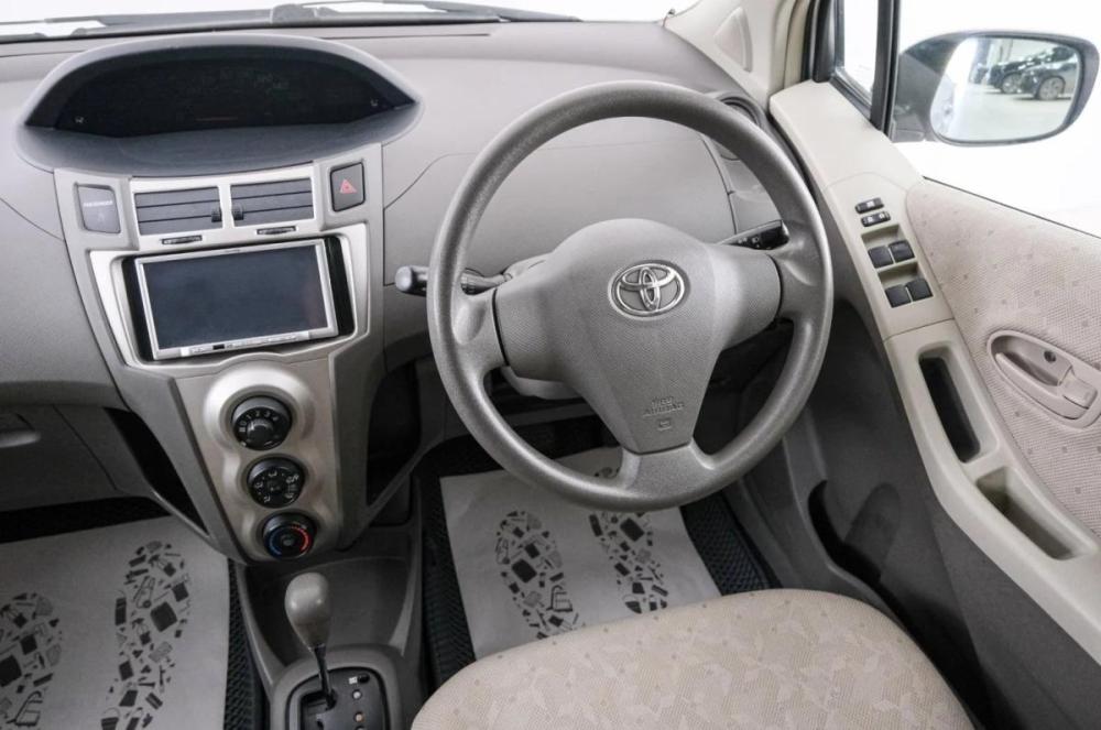 Toyota Vitz II (XP90) Красноярск  - изображение 10