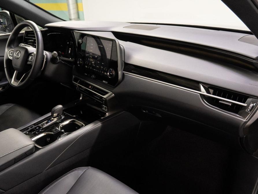Lexus RX V Тюмень  - изображение 17