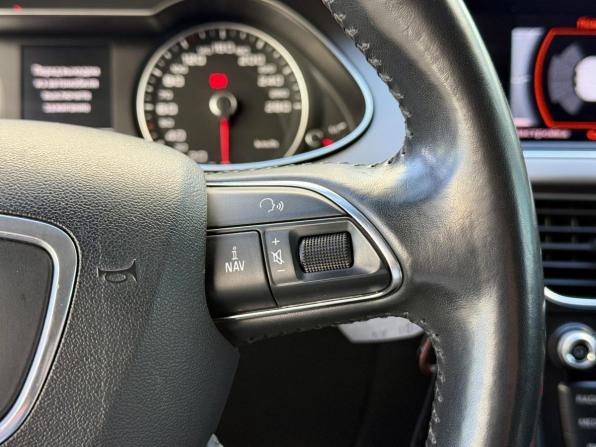 Audi A4 IV (B8) Рестайлинг с пробегом 2012 года, цена 1 165 000 рублей, 202020 км, универсал, Автокод Объявления