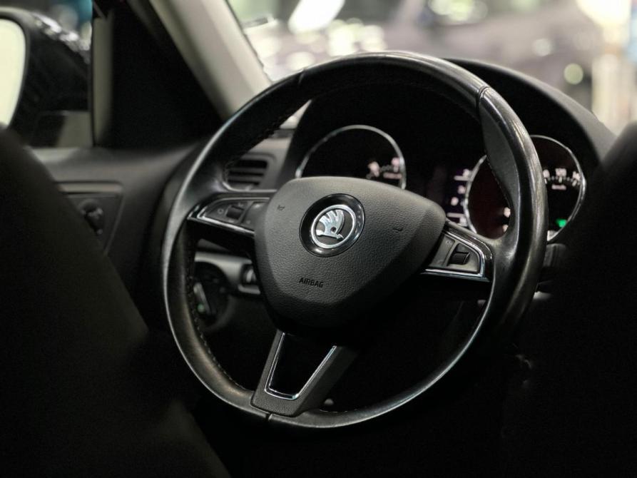 Skoda Yeti I Рестайлинг Санкт-Петербург  - изображение 29