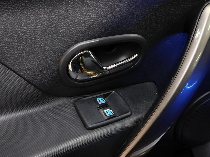 Renault Sandero II Санкт-Петербург  - изображение 16