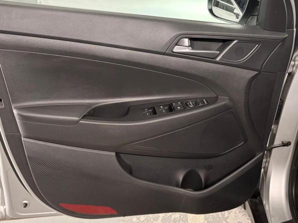 Hyundai Tucson III с пробегом 2017 года, цена 1 979 000 рублей, 96739 км, внедорожник, Автокод Объявления