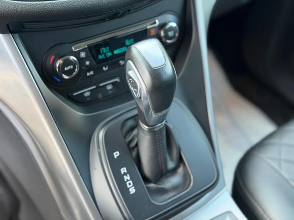 Ford Kuga II с пробегом 2014 года, цена 1 164 000 рублей, 157848 км, внедорожник, Автокод Объявления