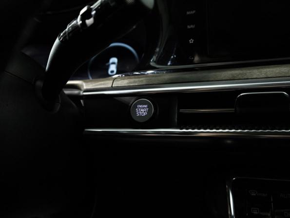 Kia K5 III с пробегом 2020 года, цена 2 400 000 рублей, 70999 км, седан, Автокод Объявления